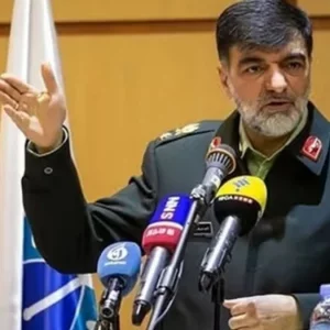 বিক্ষোভকারীদের 'শত্রু' হিসেবে গণ্য করা হবে: ইরানের পুলিশ প্রধান