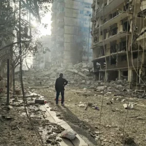 লেবাননে ইসরায়েলি হামলায় ১৫ জন চিকিৎসাকর্মী নিহত, আহত ৪৫