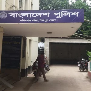 কলাপাতা কাটা নিয়ে তর্কের পর ‘ঘুষিতে’ প্রাণ গেল প্রতিবেশীর