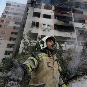 ‘যুদ্ধে ইরান সম্পূর্ণ পরাজিত, তারা চুক্তি করতে চায়’ 