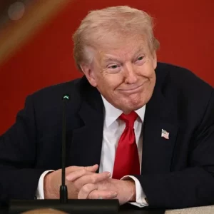 ইরান আত্মসমর্পণ করতে চলেছে, দাবি ডোনাল্ড ট্রাম্পের