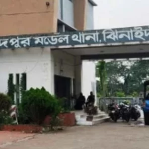 ঝিনাইদহে ট্রলিতে ট্রেনের ধাক্কা, নিহত চালক