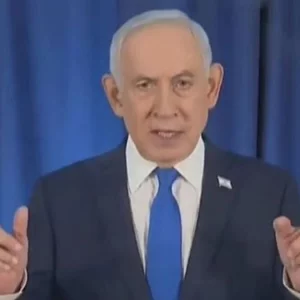 নেতানিয়াহুর এক হাতে ছয় আঙুলের ভিডিও ভাইরাল, জীবিত-মৃত নিয়ে সংশয়