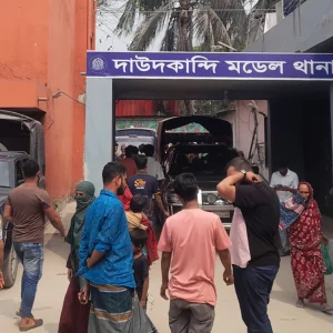 ঈদের কেনাকাটা করতে এসে প্রাণ গেলো গৃহবধূর