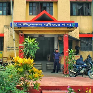 ট্রাকে বাড়ি ফেরার পথে অজ্ঞান পার্টির খপ্পরে উত্তরাঞ্চলের ৪ যাত্রী