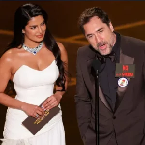 প্রিয়াঙ্কাকে পাশে নিয়ে অস্কারের মঞ্চে ফ্রি প্যালেস্টাইন স্লোগান অভিনেতার