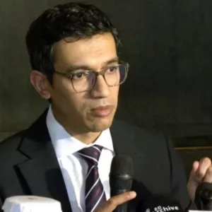 ১৮০ দিনের রোডম্যাপ দিয়ে বিনিয়োগ বাড়াতে কাজ করছে সরকার