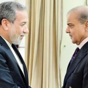 যুক্তরাষ্ট্র-ইসরায়েলের হামলার মুখে সমর্থন দেওয়ায় পাকিস্তানকে ধন্যবাদ ইরানের