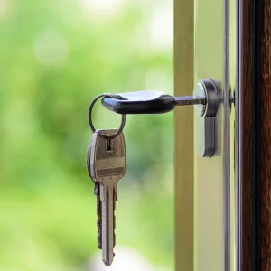 ঈদের ছুটিতে বাড়ি যাওয়ার আগে এই কাজগুলো করছেন তো