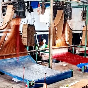 ঈদেও ঈশ্বরদীর বেনারসি পল্লীতে নেই কর্মচাঞ্চল্য