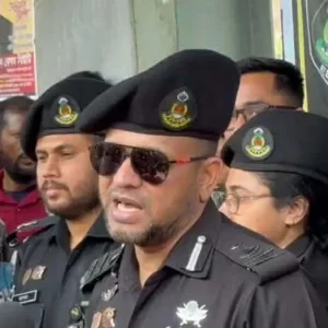 ঈদযাত্রা নিরাপদ রাখতে র‍্যাবের ৩ স্তরের নিরাপত্তা, মাঠে ৩২ টিম