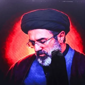 যেভাবে কয়েক সেকেন্ডের জন্য প্রাণে বেঁচে যান মোজতবা খামেনি  