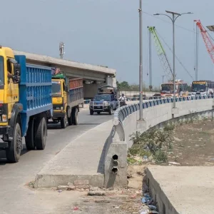 যমুনা সেতুতে বেড়েছে যানবাহনের চাপ, ২৪ ঘণ্টায় টোল আদায় ২ কোটি ৮৪ লাখ টাকা 