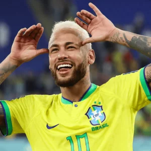 নেইমারবিহীন দল ঘোষণা ব্রাজিলের, ডাক পেলেন ৫ নতুন মুখ