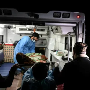 আফগানিস্তানের হাসপাতালে পাকিস্তানি বাহিনীর অতর্কিত হামলা, নিহত ৪০০ 