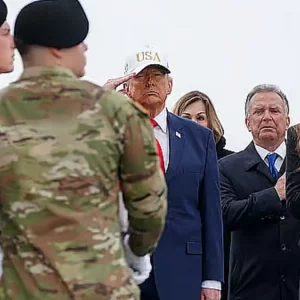 ইরানের পাল্টা জবাবে ১৩ মার্কিন সেনা নিহত, আহত ২০০