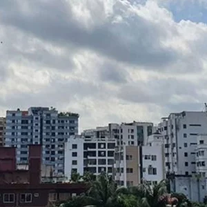 ঢাকার আকাশ আংশিক মেঘলা, তবে বৃষ্টির সম্ভাবনা নেই