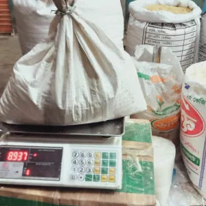 ভিজিএফের চাল বিতরণে অনিয়ম: ১০ কেজি বরাদ্দে দেওয়া হচ্ছে ৯ কেজি