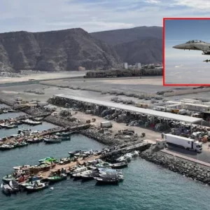 ইরানে ৫ হাজার পাউন্ডের ‘বাঙ্কার বাস্টার’ বোমা হামলা যুক্তরাষ্ট্রের