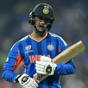 খারাপ সময়ে অভিষেককে সাহস দিয়েছিলেন গৌত্তম গম্ভীর