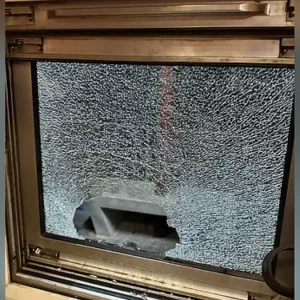 রাজশাহীগামী ট্রেনে পাথর নিক্ষেপ, শিশুসহ ৬ যাত্রী রক্তাক্ত