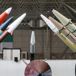 যুক্তরাষ্ট্র-ইসরায়েলে পাল্টা হামলার তীব্রতা বাড়াচ্ছে ইরান