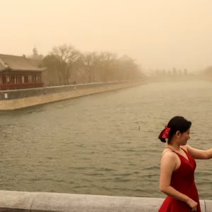 ছুটিতে শিক্ষার্থীদের ‘প্রেমে পড়ার’ পরামর্শ দিলো চীনা বিশ্ববিদ্যালয়