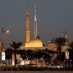 আমিরাত ও কাতারে এবার ঈদের নামাজ ঈদগাহের পরিবর্তে মসজিদে হবে