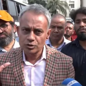 ঈদযাত্রায় কোথাও বাড়তি ভাড়া নেওয়া হচ্ছে না: সড়কমন্ত্রী