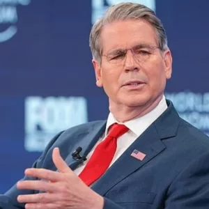 ইরানি তেলের ওপর বিধিনিষেধ শিথিল করতে পারে যুক্তরাষ্ট্র: অর্থমন্ত্রী স্কট বেসেন্ট