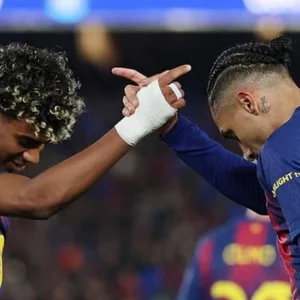 প্রতিপক্ষের জালে ৭ গোল করে কোয়ার্টার ফাইনালে বার্সেলোনা