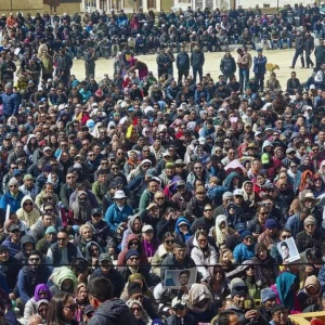 পূর্ণাঙ্গ রাজ্যের দাবিতে আবারও উত্তাল লাদাখ