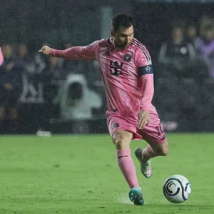 ৯০০তম গোল মেসির, তবুও বিদায় ইন্টার মায়ামির 