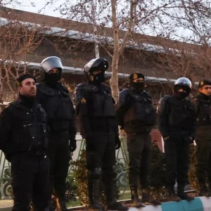 ইরানে যুদ্ধের ভিডিও ফুটেজ সরবরাহের অভিযোগে ৪১ জন গ্রেপ্তার