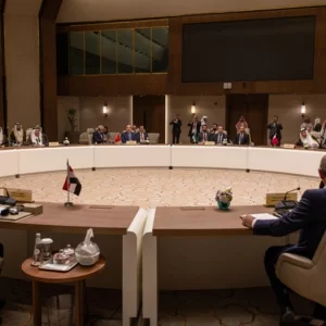 ইরানকে অবিলম্বে হামলা বন্ধের আহ্বান আরব-ইসলামি দেশগুলোর