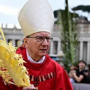 যুক্তরাষ্ট্র-ইসরায়েলকে মধ্যপ্রাচ্যে যুদ্ধ বন্ধ করার আহ্বান জানালো ভ্যাটিকান