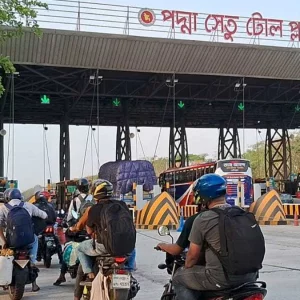 ঈদের ছুটিতে পদ্মা-যমুনা সেতুতে টোল আদায়ের রেকর্ড