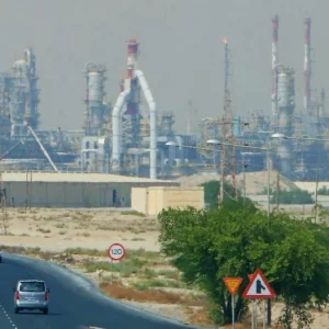 কুয়েতের তেল শোধনাগারে ড্রোন হামলা, আংশিক উৎপাদন বন্ধ