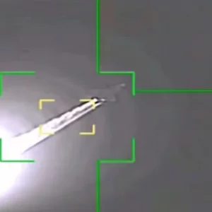 যুক্তরাষ্ট্রের গর্বের এফ-৩৫ যুদ্ধবিমানে হামলার ভিডিও প্রকাশ করল ইরান