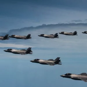 ইরান যুদ্ধে এখন পর্যন্ত যুক্তরাষ্ট্র হারিয়েছে ১৬টি সামরিক বিমান