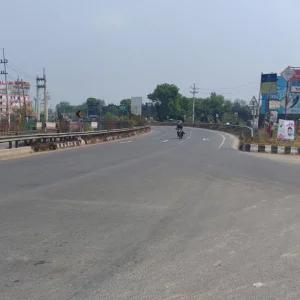 ঈদযাত্রা: ঢাকা-টাঙ্গাইল মহাসড়কে ফিরেছে গতি, নেই যানজট