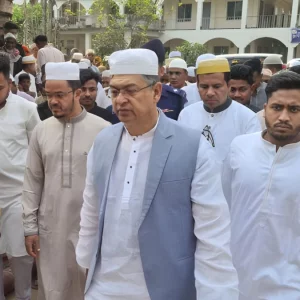 ঐক্যবদ্ধভাবে কাজ করে দেশকে আরও এগিয়ে নেয়া হোক ঈদের দিনের প্রকৃত আনন্দ: স্বরাষ্ট্রমন্ত্রী