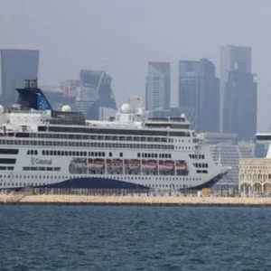 পারস্য উপসাগরে যাত্রীবাহী জাহাজে হামলা করেছে ইসরায়েল-যুক্তরাষ্ট্র, দাবি ইরানের