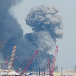 বাহরাইনে মার্কিন ঘাঁটিতে একাধিক বিস্ফোরণ