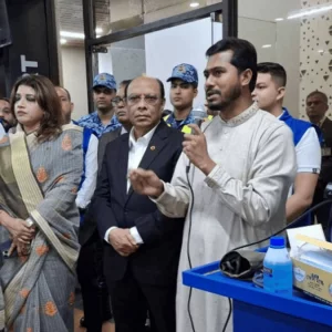 বিশেষ ফ্লাইটে ইরান থেকে দেশে ফিরলেন ১৮৬ বাংলাদেশি