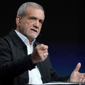 হুমকি ও সন্ত্রাস মোকাবিলায় রণক্ষেত্রে প্রস্তুত ইরান: মাসুদ পেজেশকিয়ান