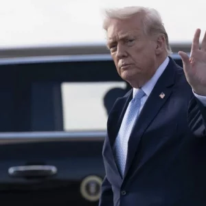 ইরান নিয়ে ট্রাম্পের সুর নরম, তবে যুদ্ধবিরতিতে অনীহা