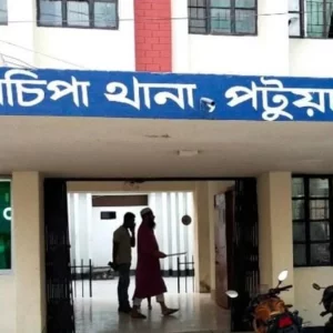 পটুয়াখালীতে সালিশে চোর সাব্যস্ত, সইতে না পেরে গৃহিনীর আত্মহত্যা