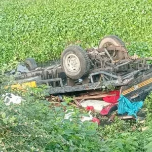 হবিগঞ্জে বাস-পিকআপ ভ্যান সংঘর্ষে নারীসহ নিহত ৪