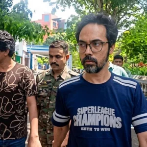 ভারতে বসে দুবাইয়ের ভিডিও বানিয়েছিলেন কিনা, ফয়সালকে প্রশ্ন সাংবাদিকদের